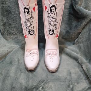 Amazon White and Red Heeled Boots